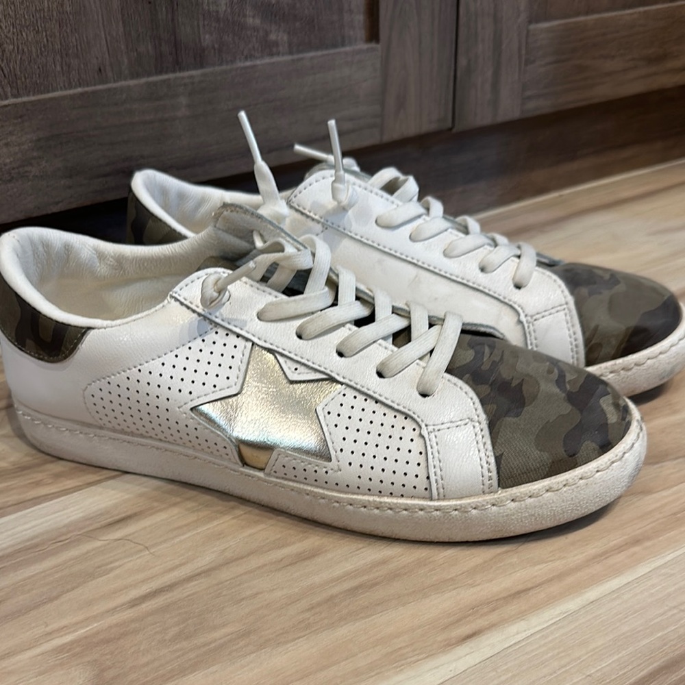 Vintage Havana White and Camouflage Sneakers